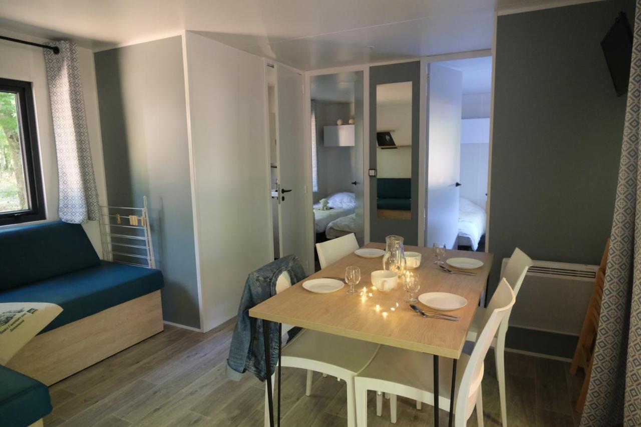 Camping Saint Michel Courtils Luaran gambar