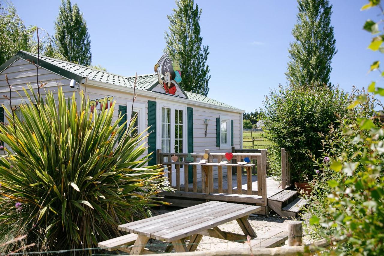 Camping Saint Michel Courtils Luaran gambar
